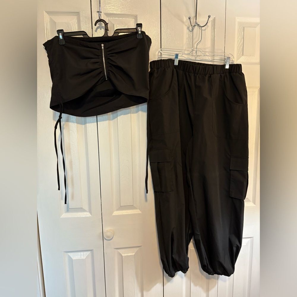 SHEIN Curve Edgy Black 2 piece bandeau and pantset